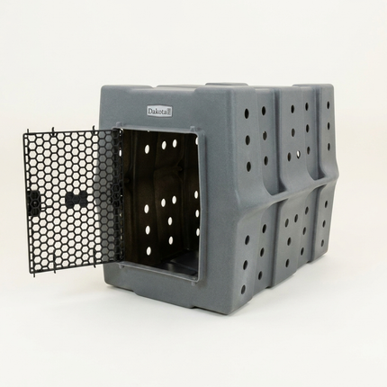 Dakota 283 CRaTE X-Large door open on off-white