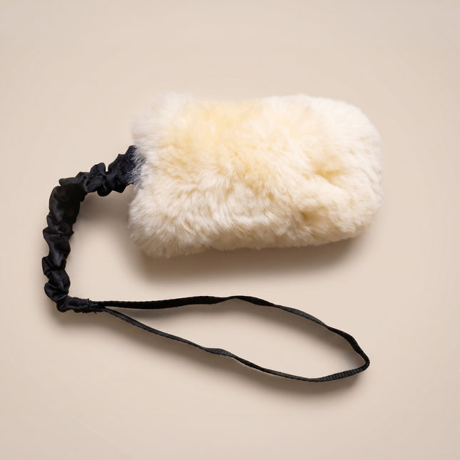 Sheepskin Tug